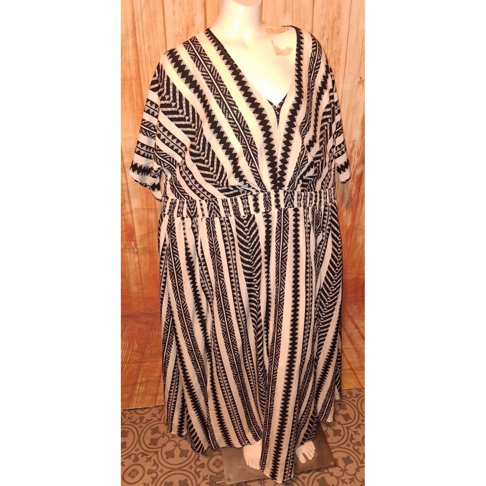 BloomChic Black and Cream Striped Midi Dress